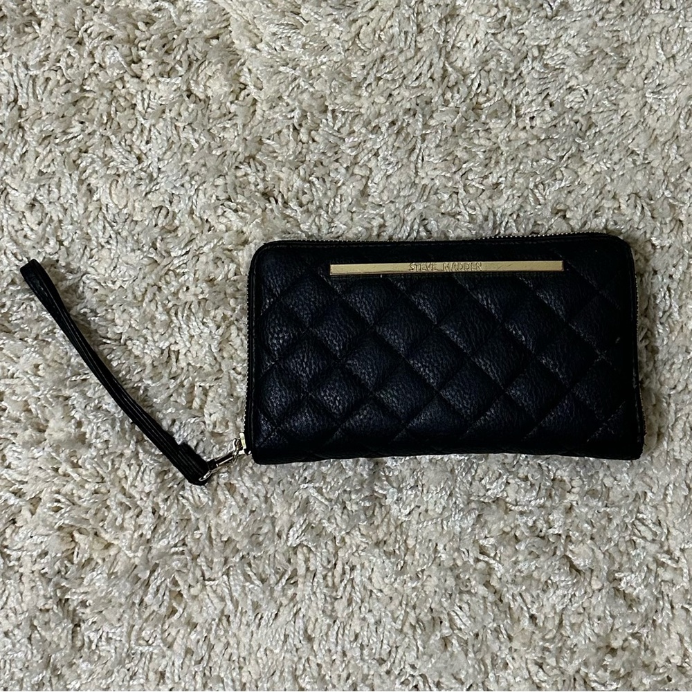 Steve Madden Wallet